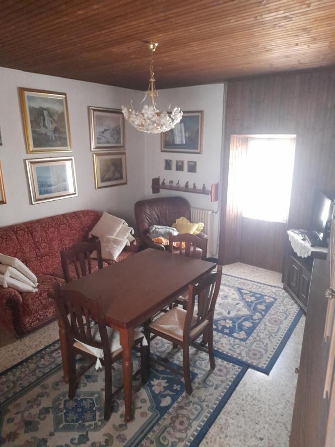 Nonna Anita Bed & Breakfast Castelveccana Dış mekan fotoğraf
